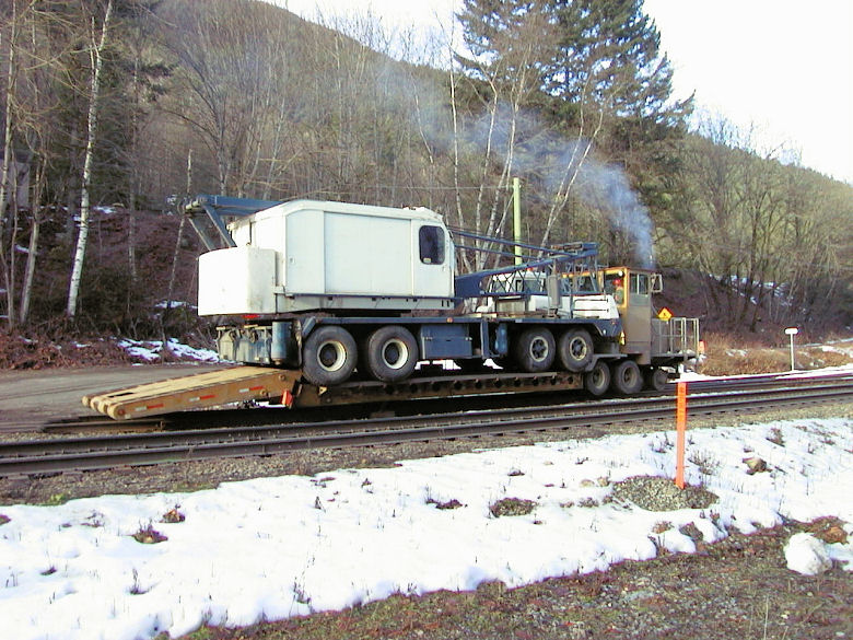 Low Bed Rail Equipment Mover